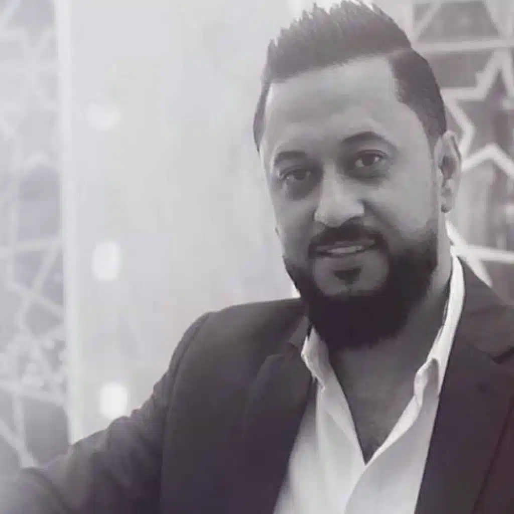 هلا بلي يلعب الجوبي