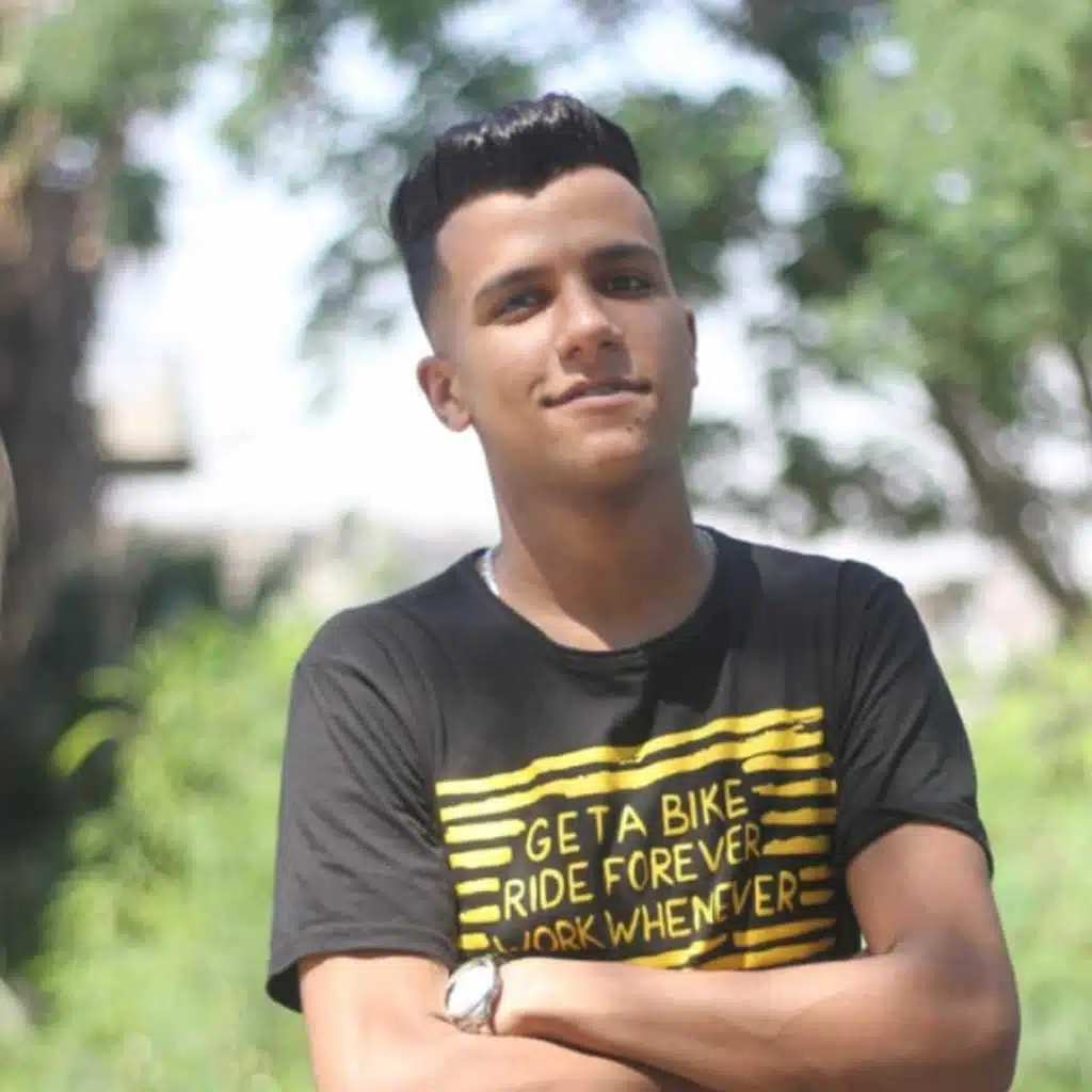 عايشها لوحدي