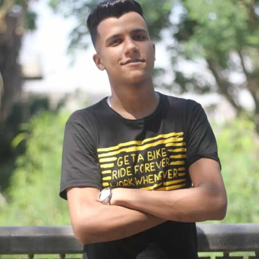 إحنا الأقوة