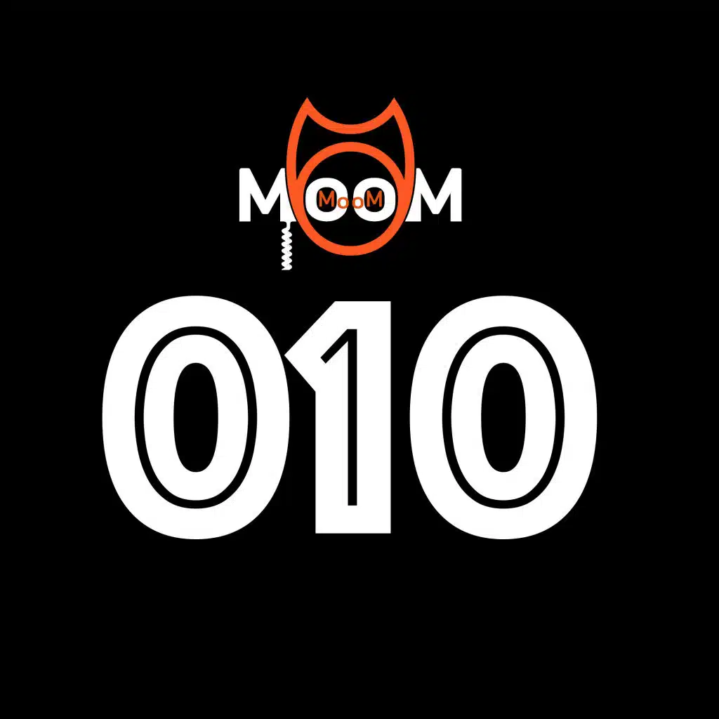 MooM 010