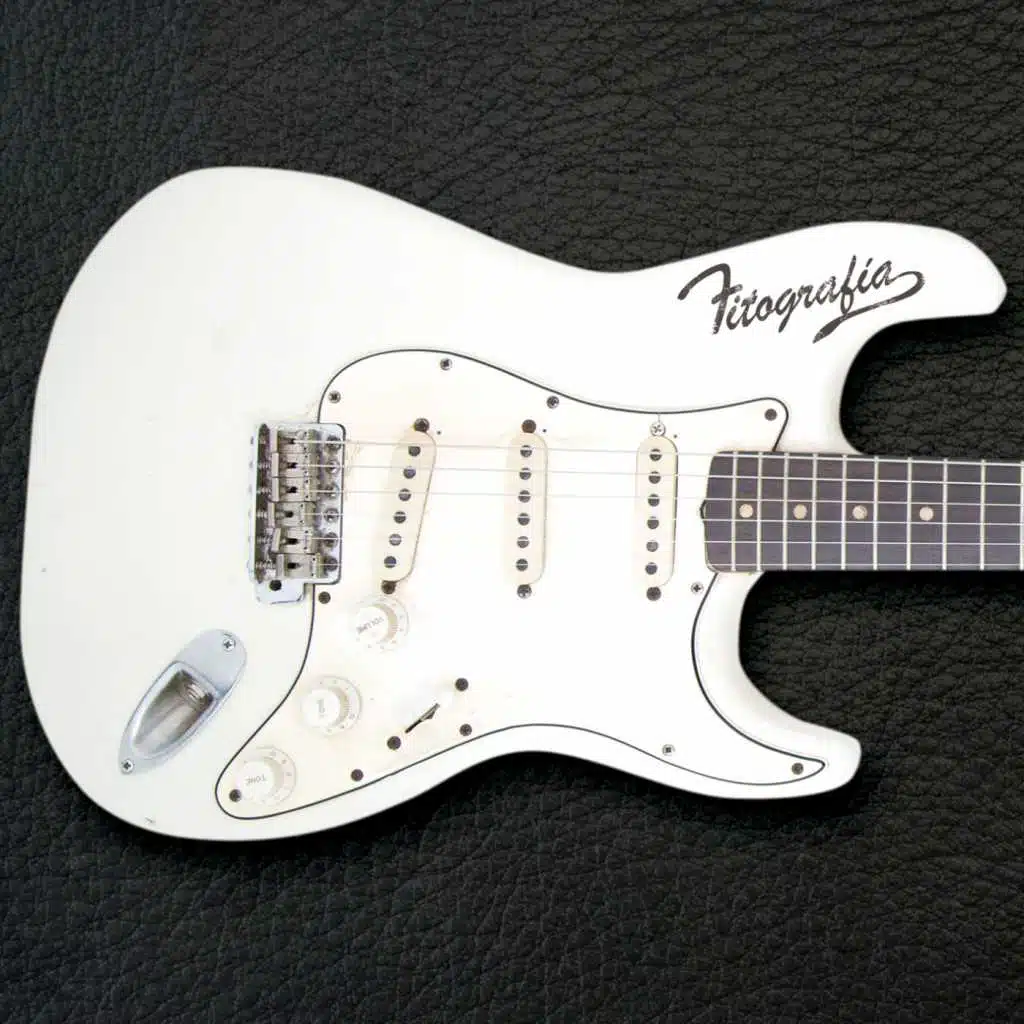 Carolina (feat. Fito y Fitipaldis) [En Directo Price]