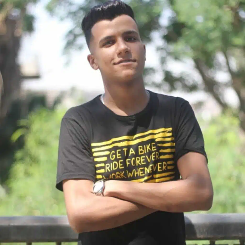 اصحى لي فوقلي