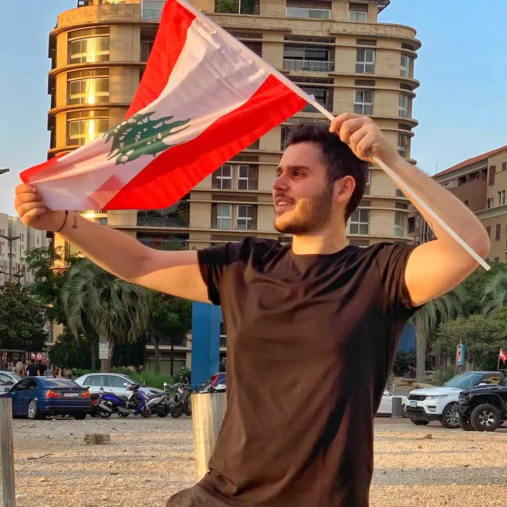 قوتنا بوحدتنا