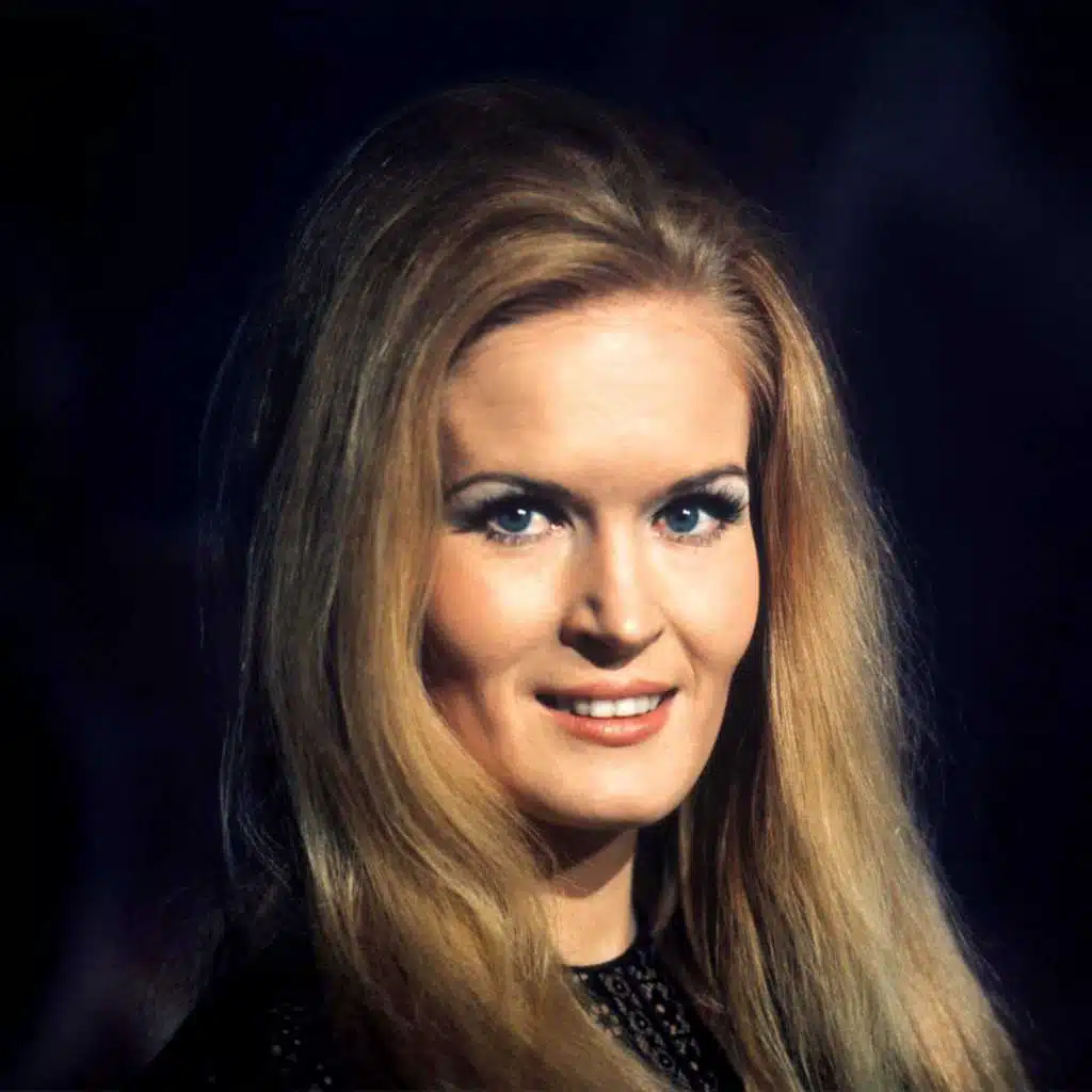 Lynn Anderson