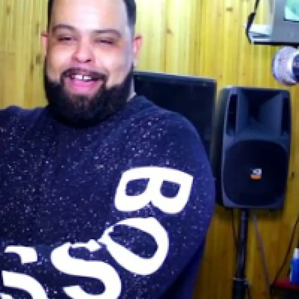 أنا المريول نبغي العريضة