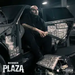 La Plaza (feat. Wiz Khalifa & Snoop Dogg)