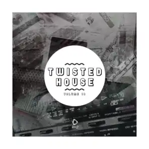 Twisted House, Vol. 18