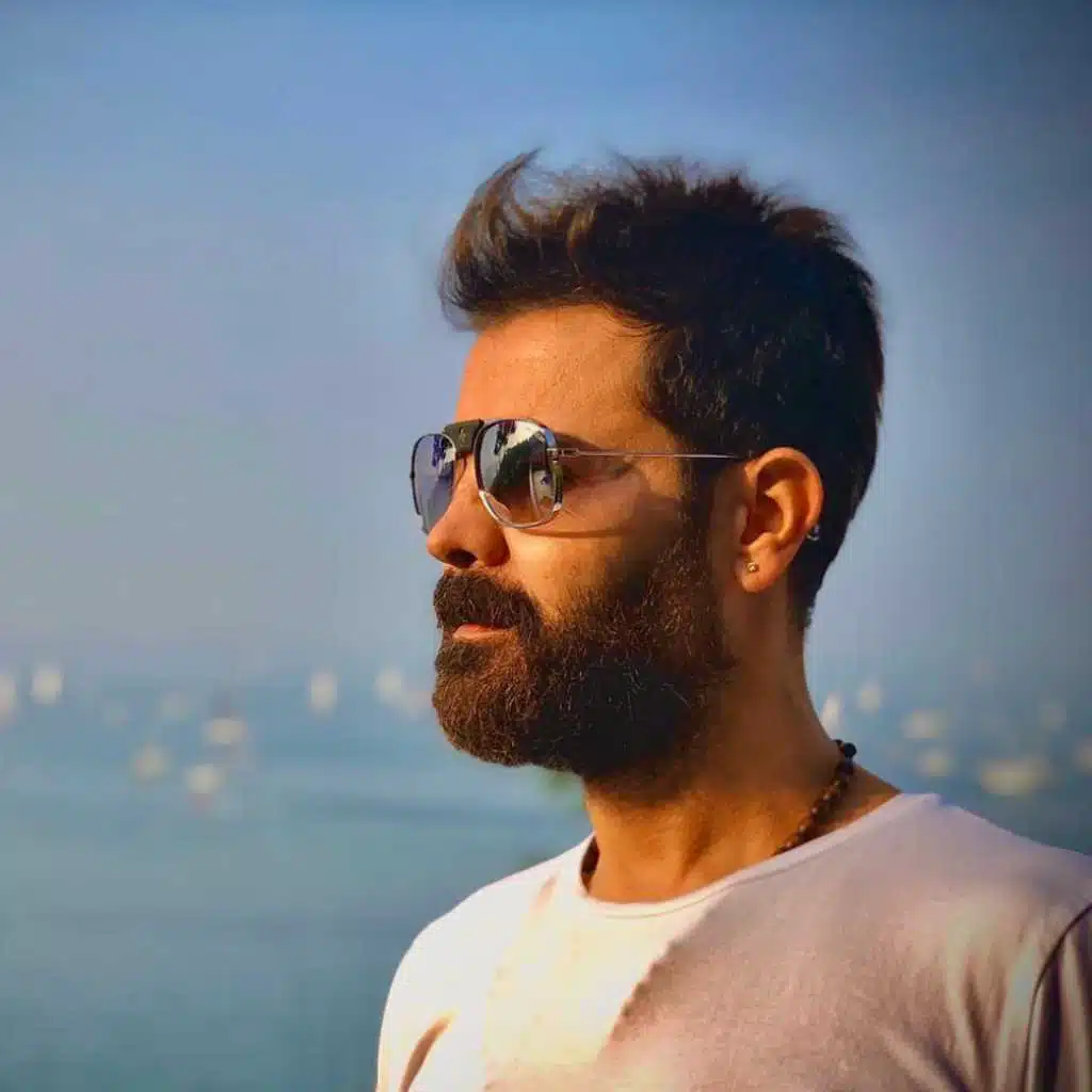 يا خطوط الحمرا