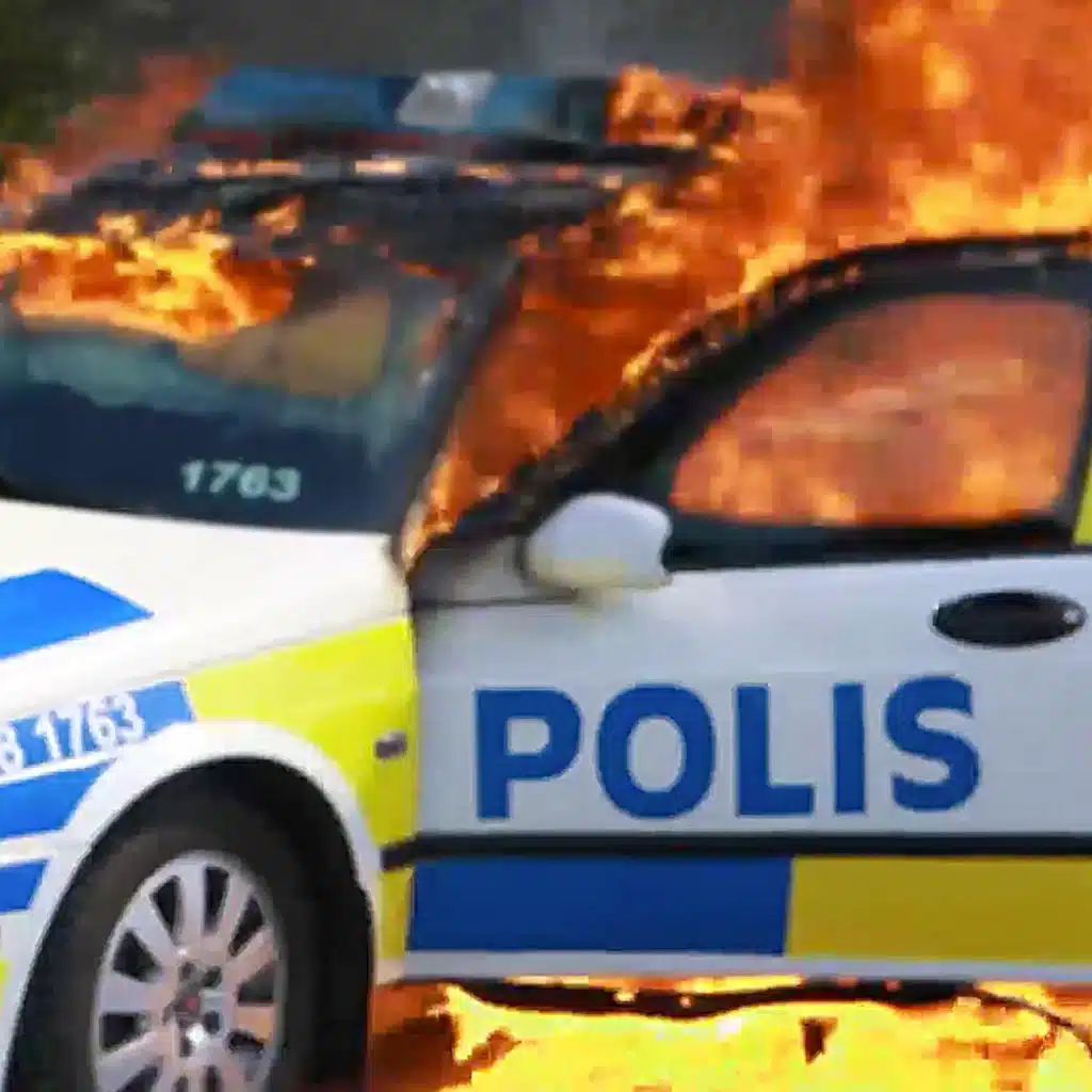 Alla har en gräns (feat. Sebbe Staxx & Kartellen)