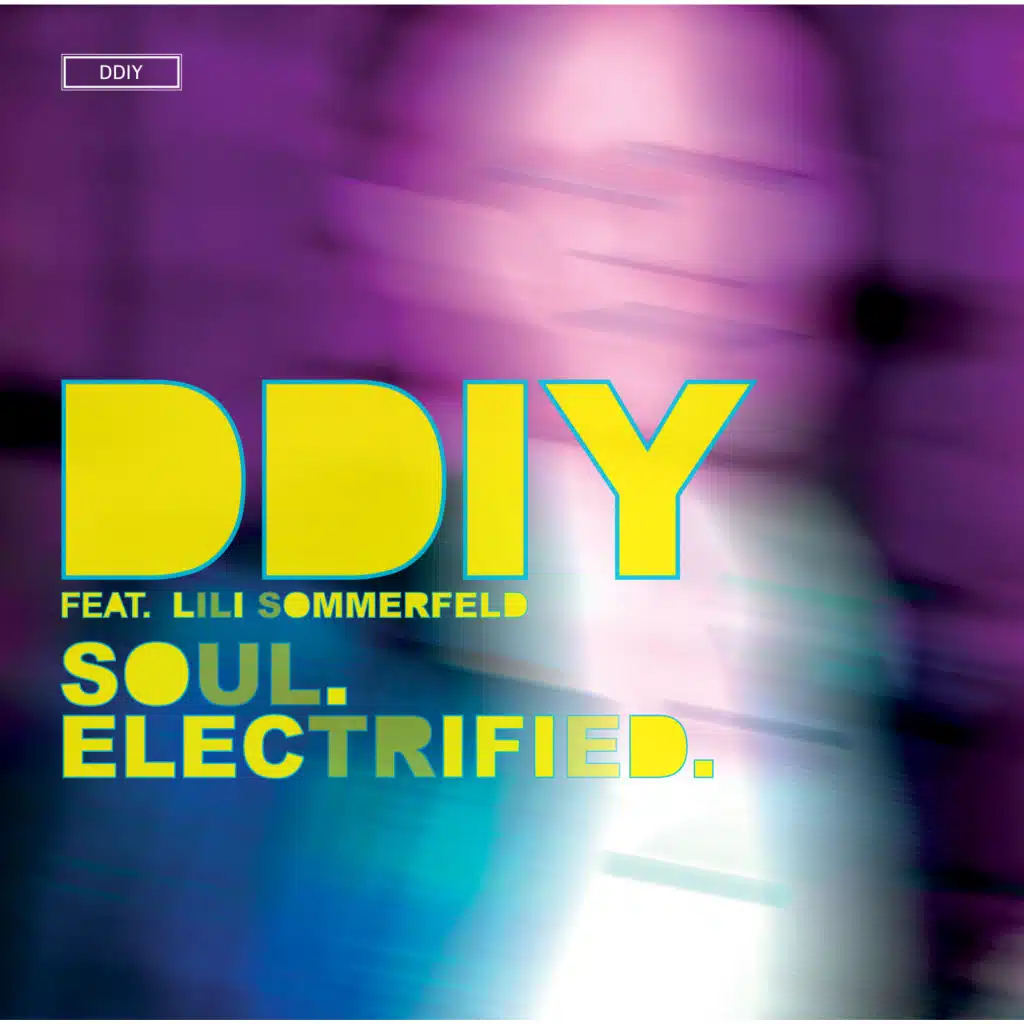 Soul. Electrified. (feat. Lili Sommerfeld)