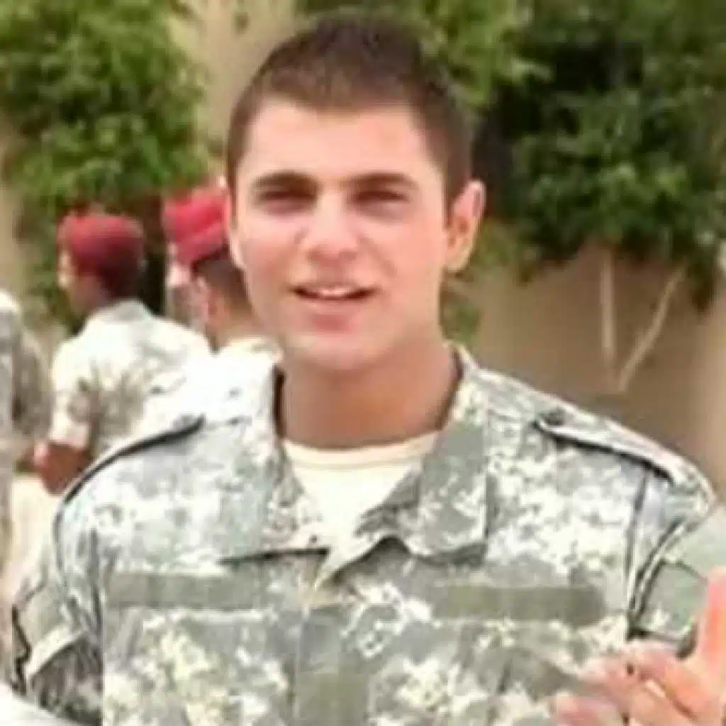 مرفوع الراس