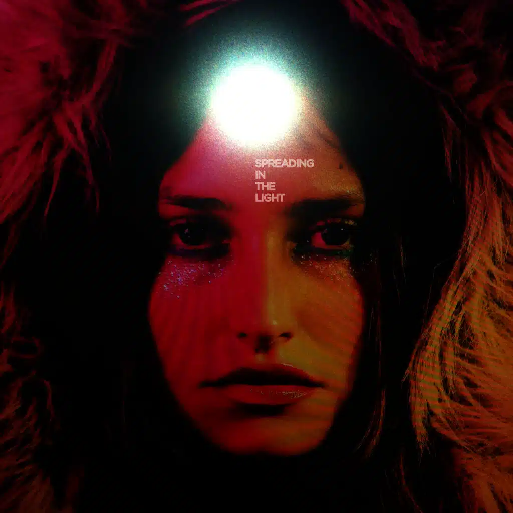 Spreading in the Light