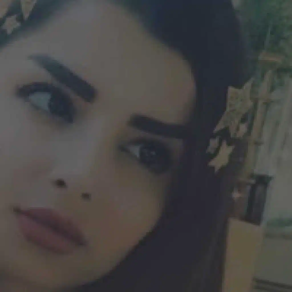 اتحدى العالم كرمال عيونك