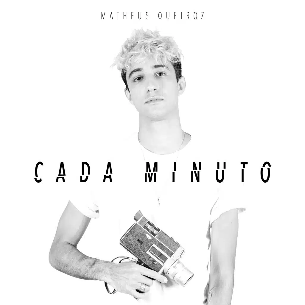 Cada Minuto (feat. Gee Rocha)