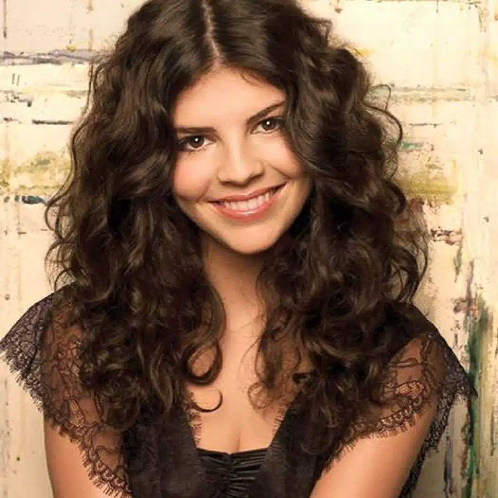 Nikki Yanofsky