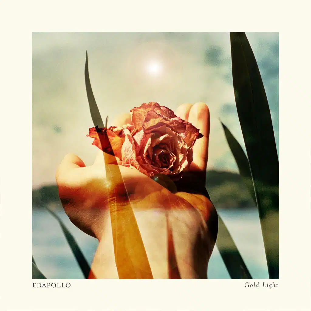 Gold Light (feat. Akacia)