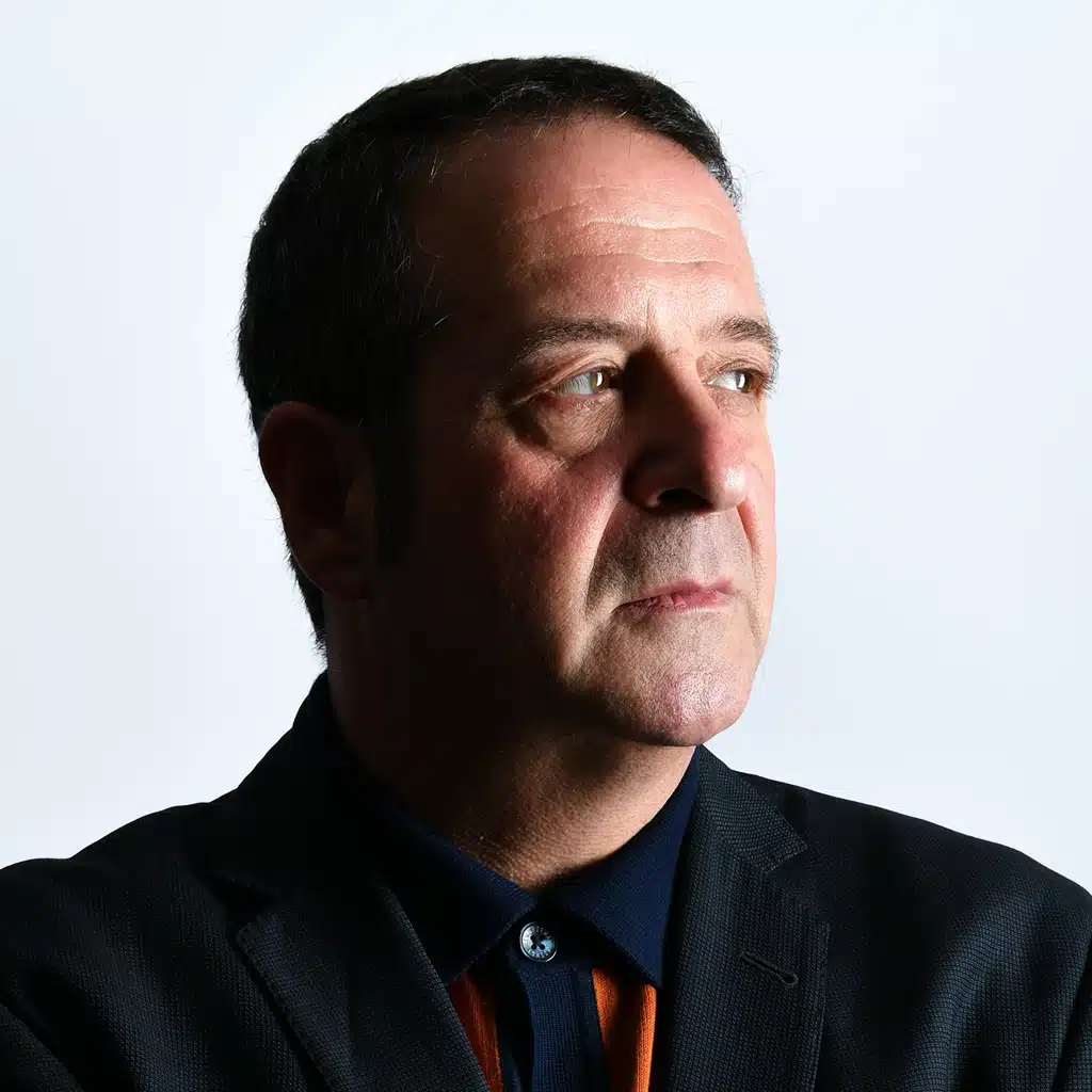 Mark Thomas
