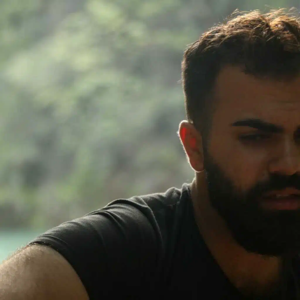 يلي مكتبلو  عمر _  دقيقة صمت