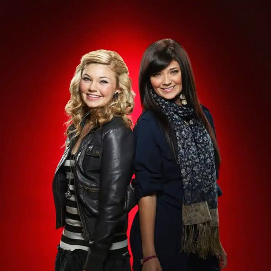 Tori & Taylor Thompson