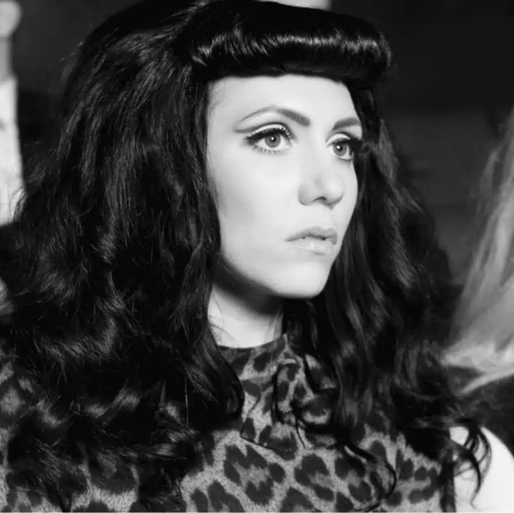 Clairy Browne & The Bangin' Rackettes