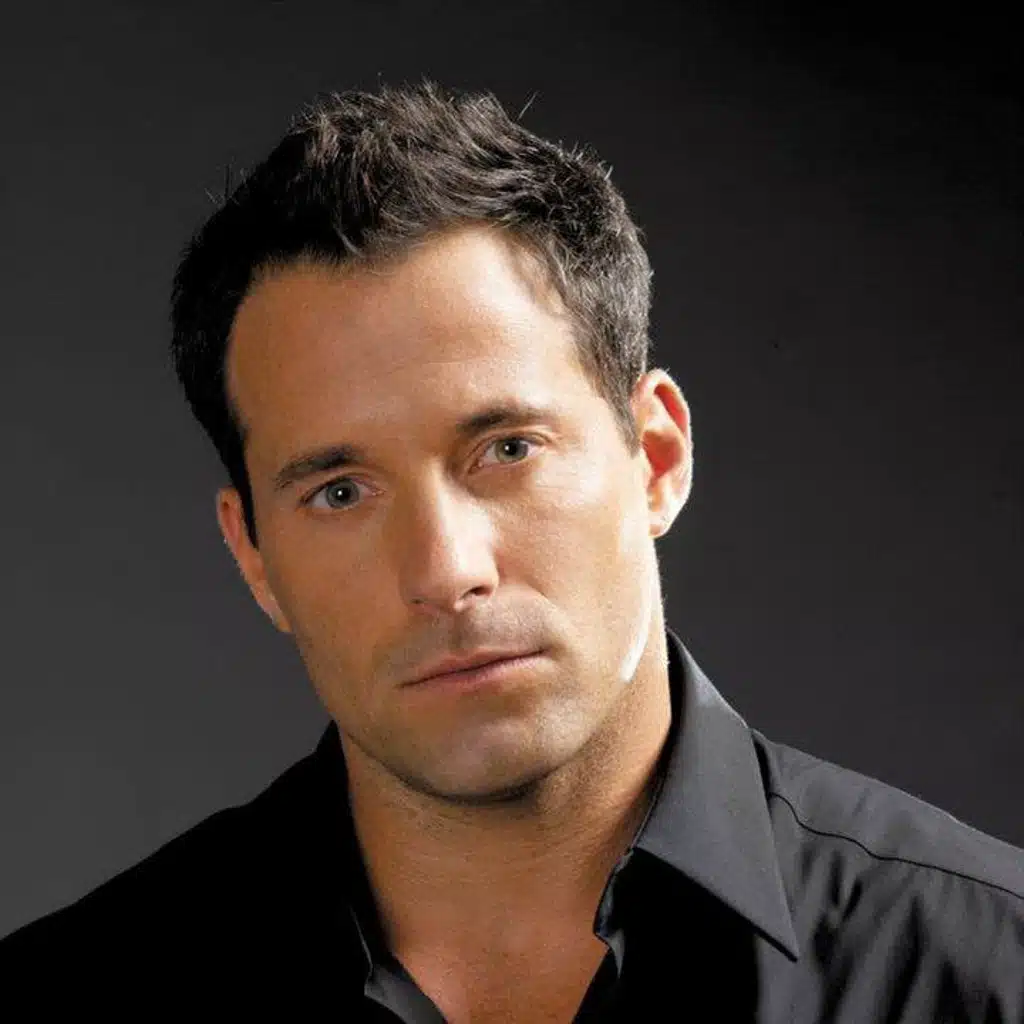 Johnny Messner