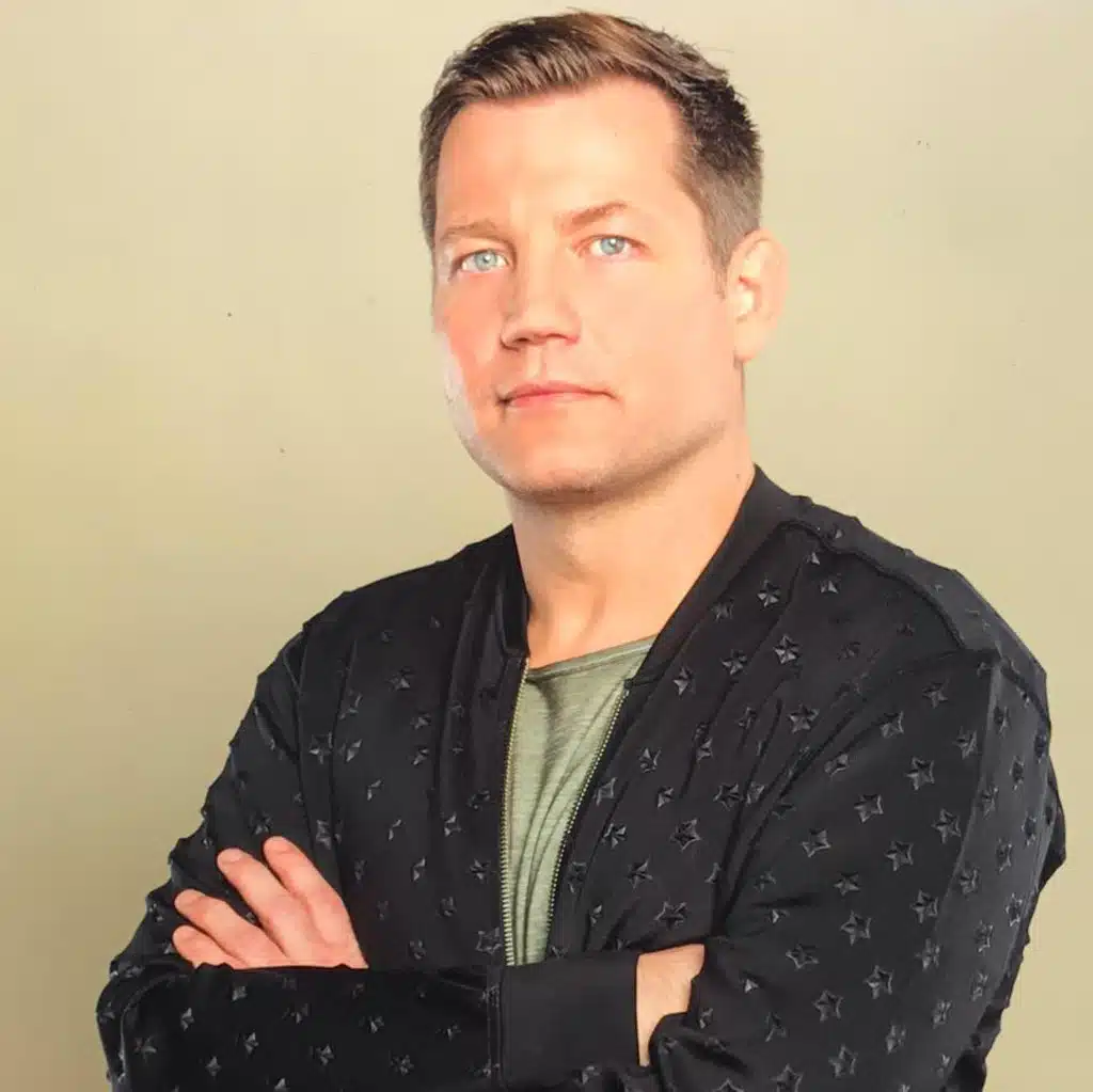 Dennis Van Der Geest