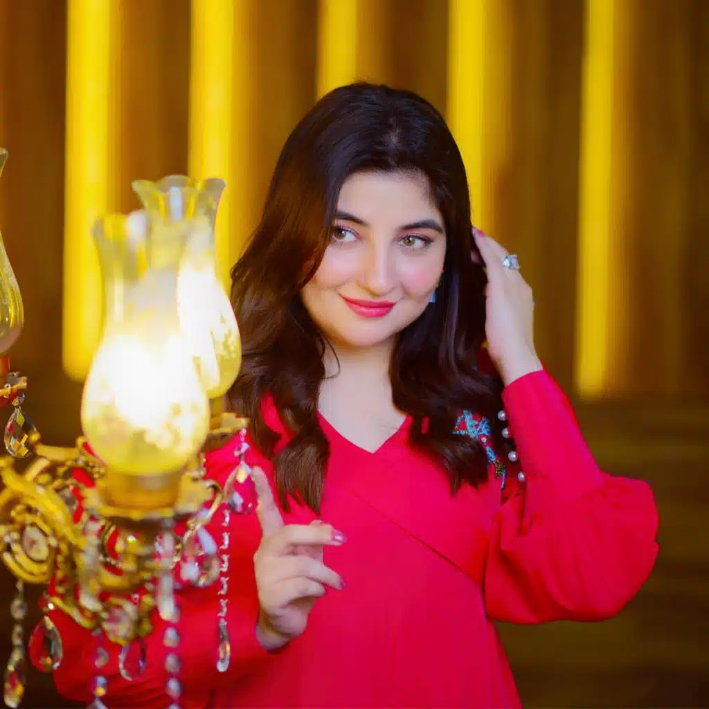 Gul Panra
