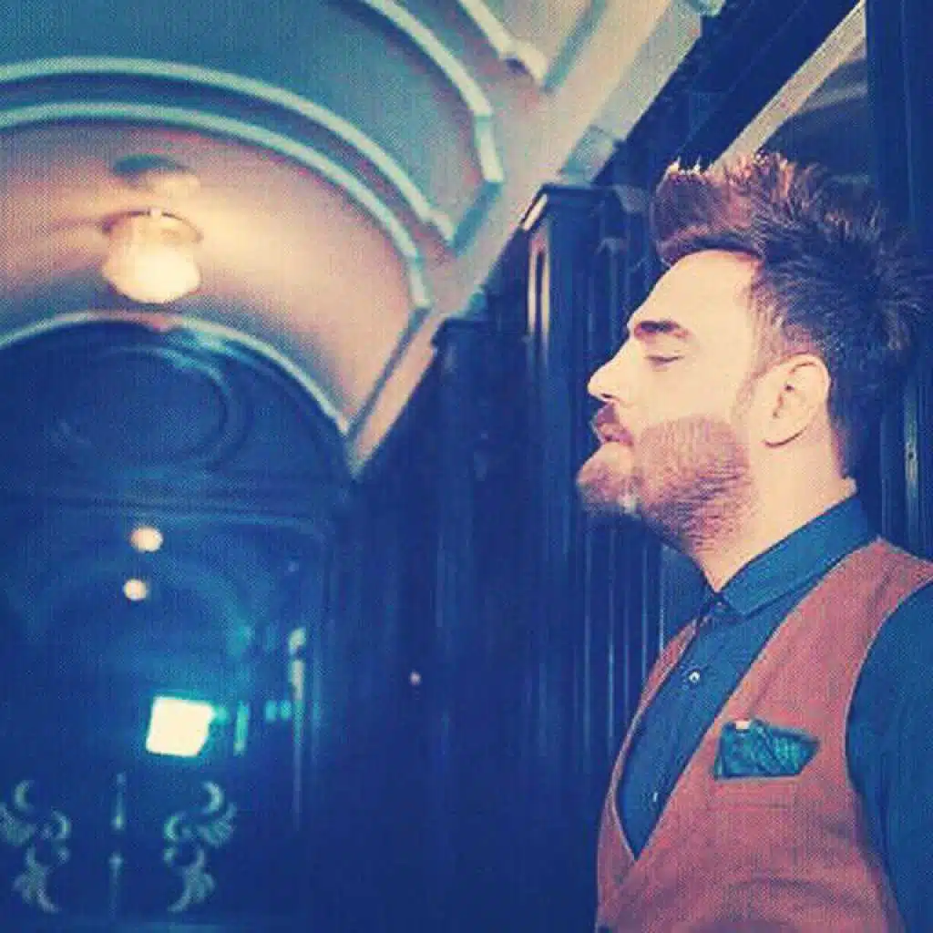 بين الجسر والساحة