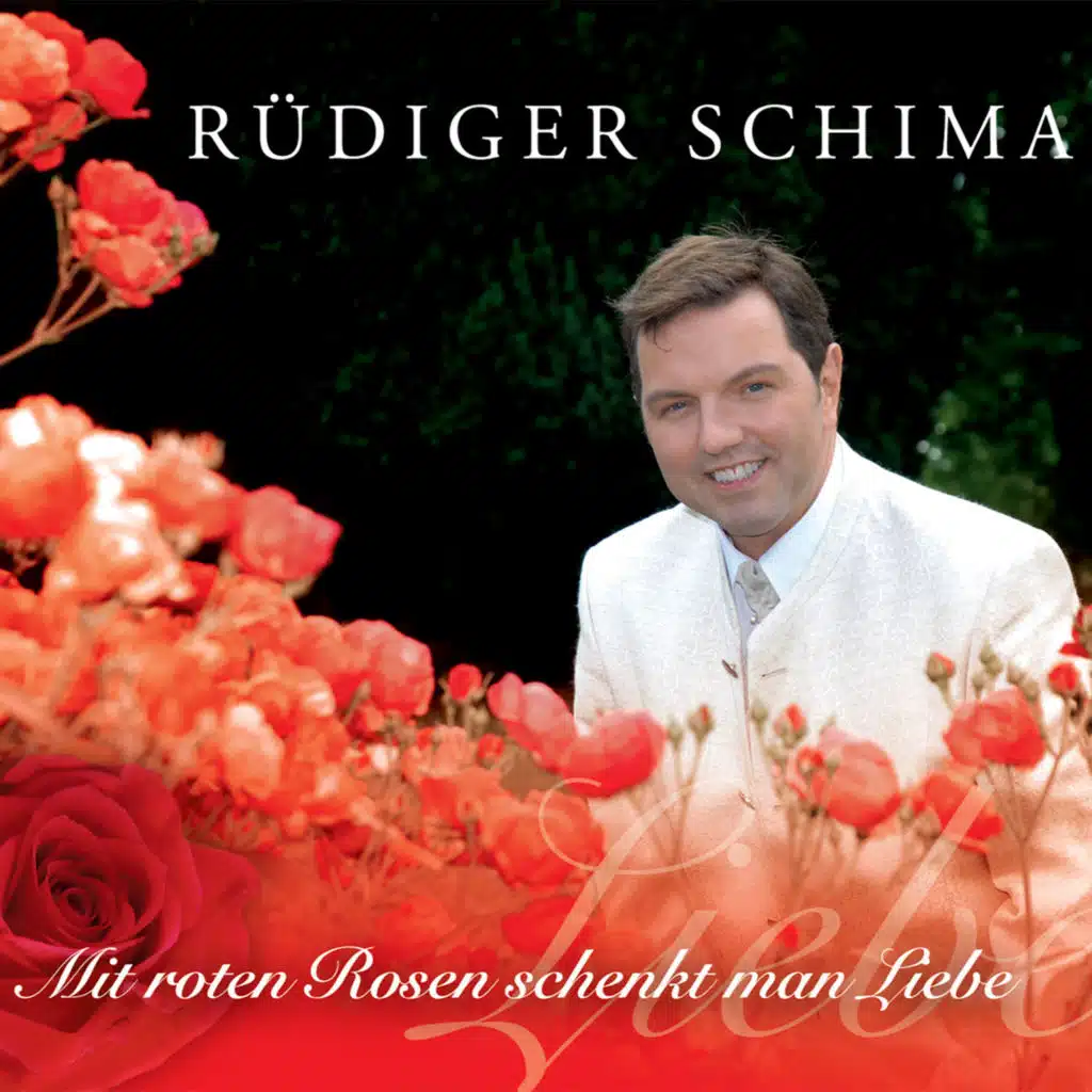 Mit roten Rosen schenkt man Liebe