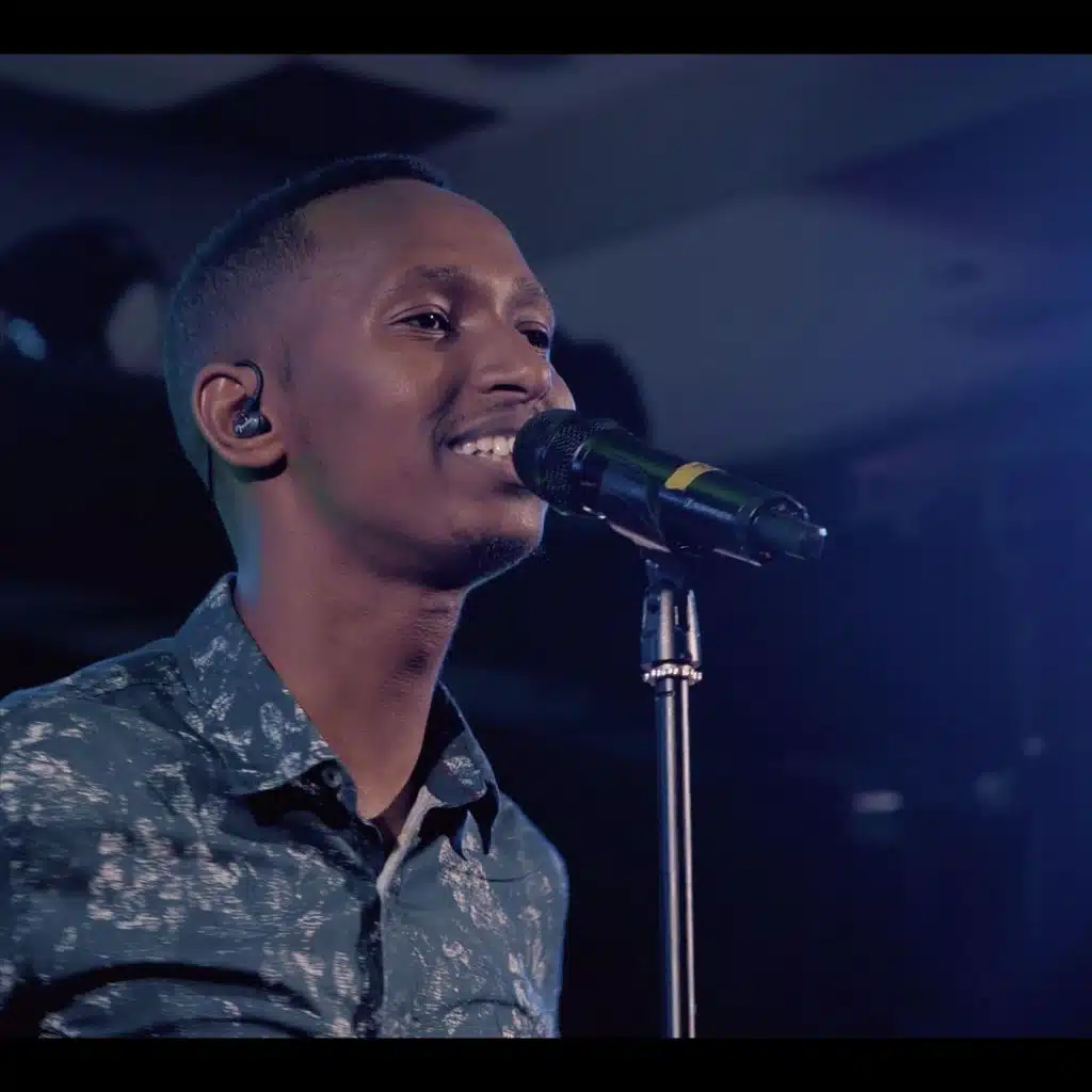 Yankuyeho Urubanza (Live)