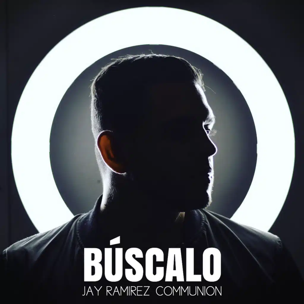 Búscalo (feat. Communion)