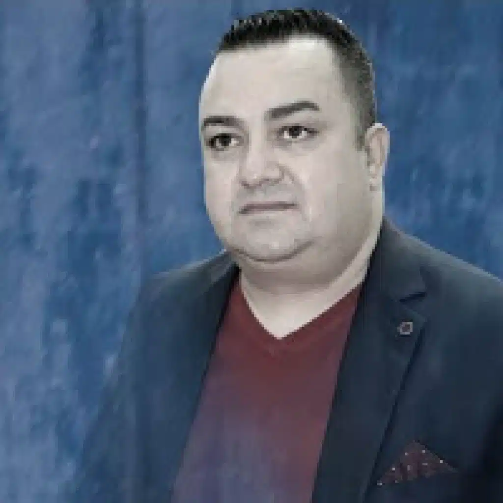 ساهرات العيوني