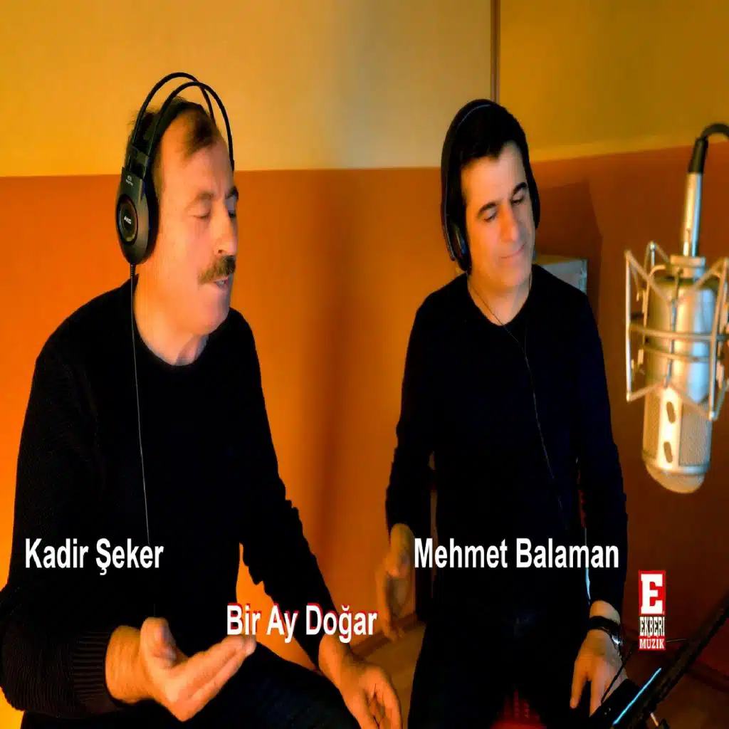 Bir Ay Doğar (feat. Kadir Şeker)