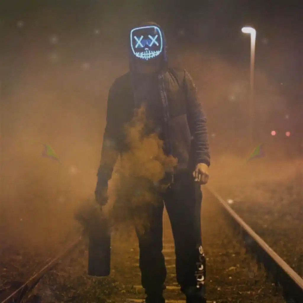 ماجيك (مع تي ان تي)