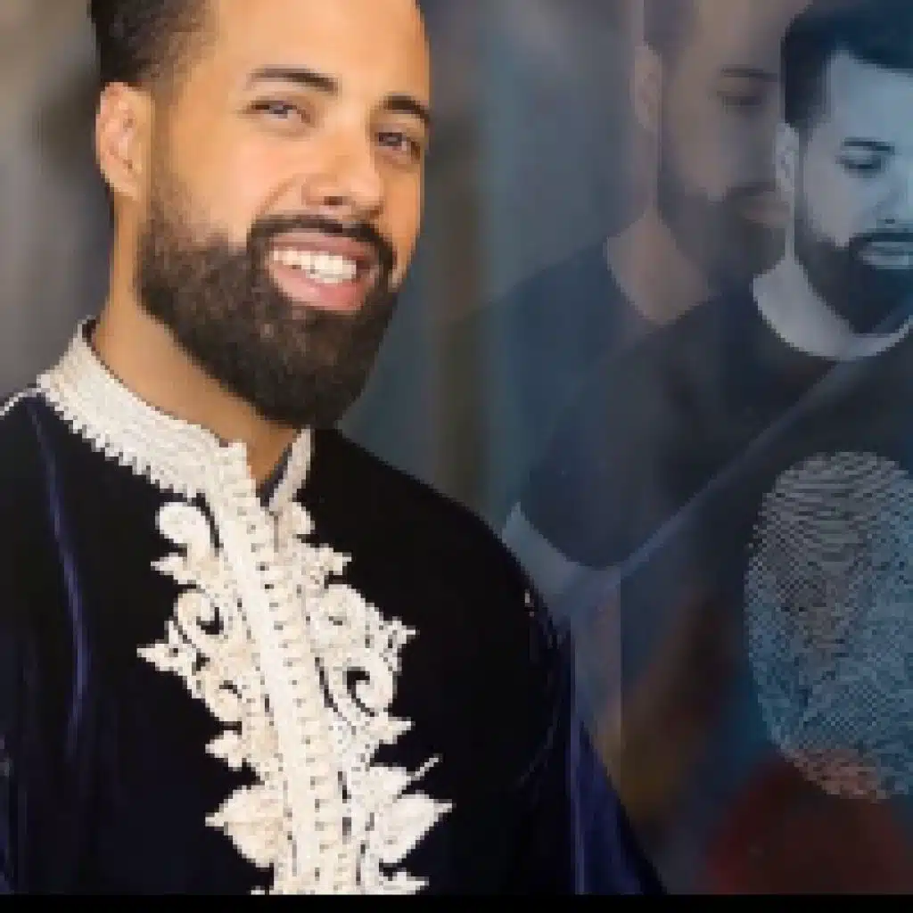 أنا مغربي