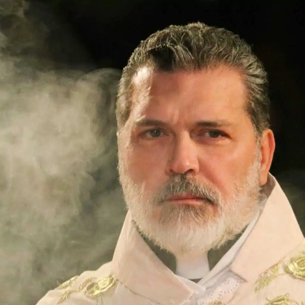 الاب فادي تابت