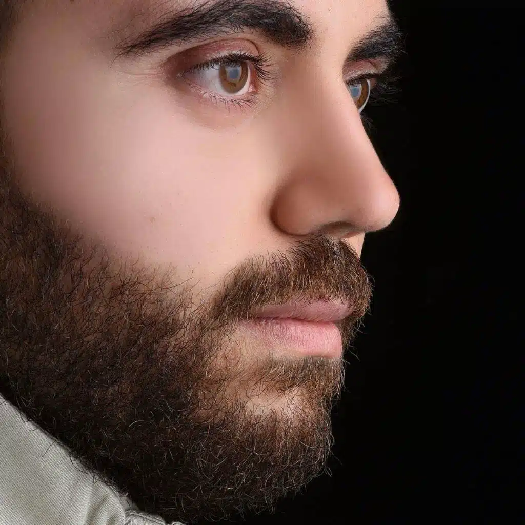 ده عيونه دار