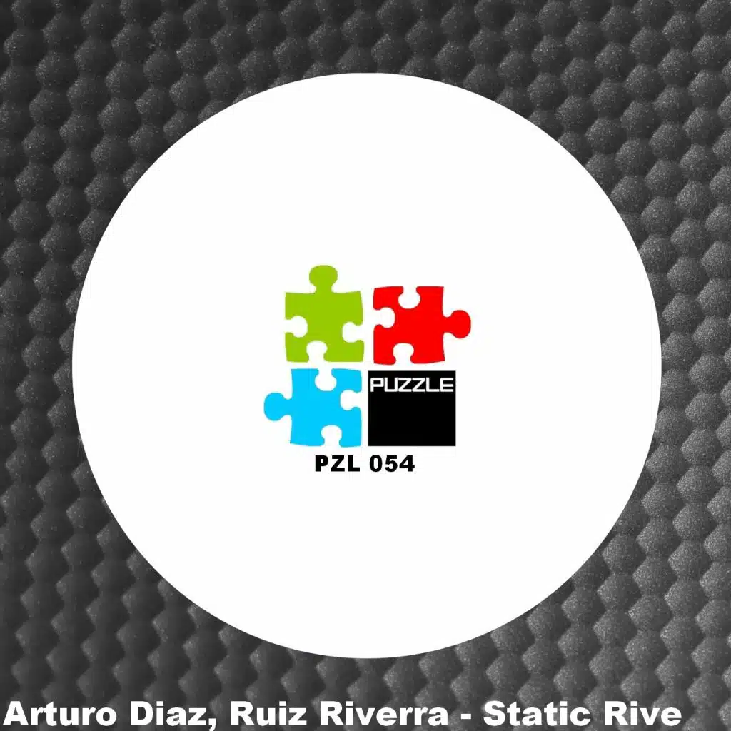 Arturo Diaz, Ruiz Riverra