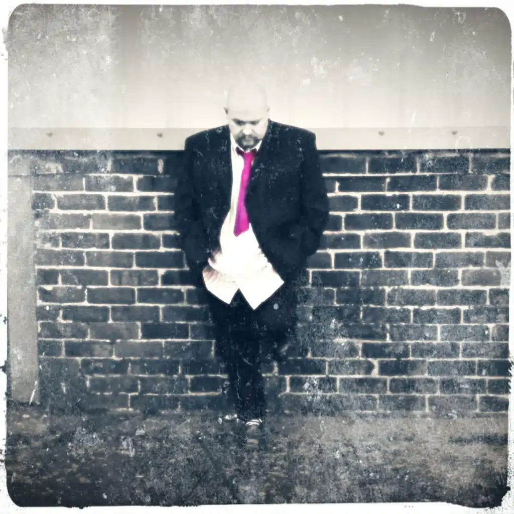 Don't Panic, Just Dance! (Radio Edit) [feat. Kamey Jade]