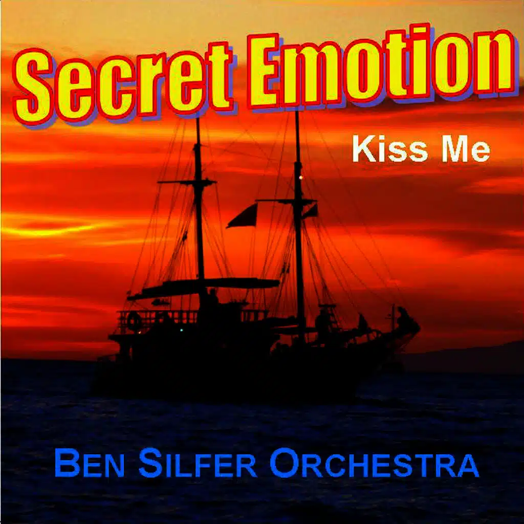 Secret Emotion / Kiss Me
