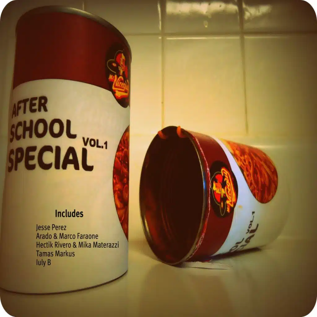 Otra Noche (feat. Hectik Rivero & Mika Materazzi)