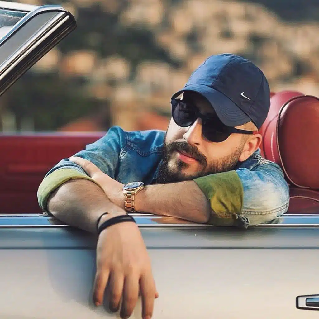 مشتاق - نسخة منك