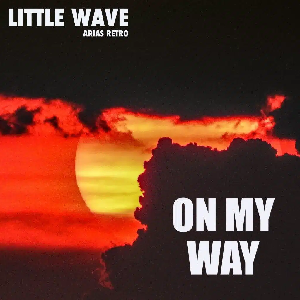 Arias Retro & Little Wave