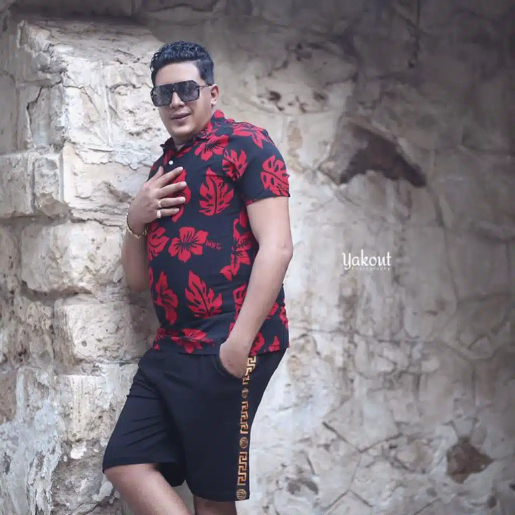 كل ما اشوفك احط عليك