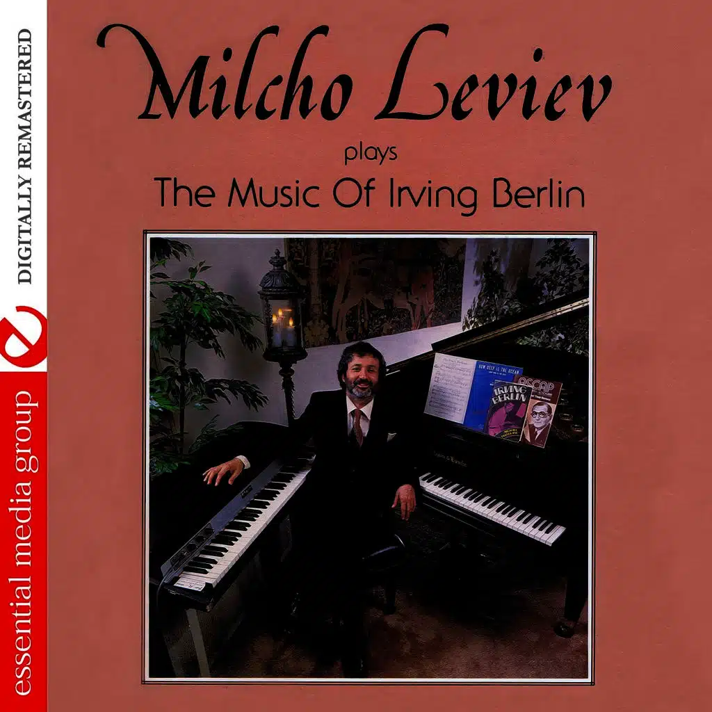 Plays The Music Of Irving Berlin (Remastered)