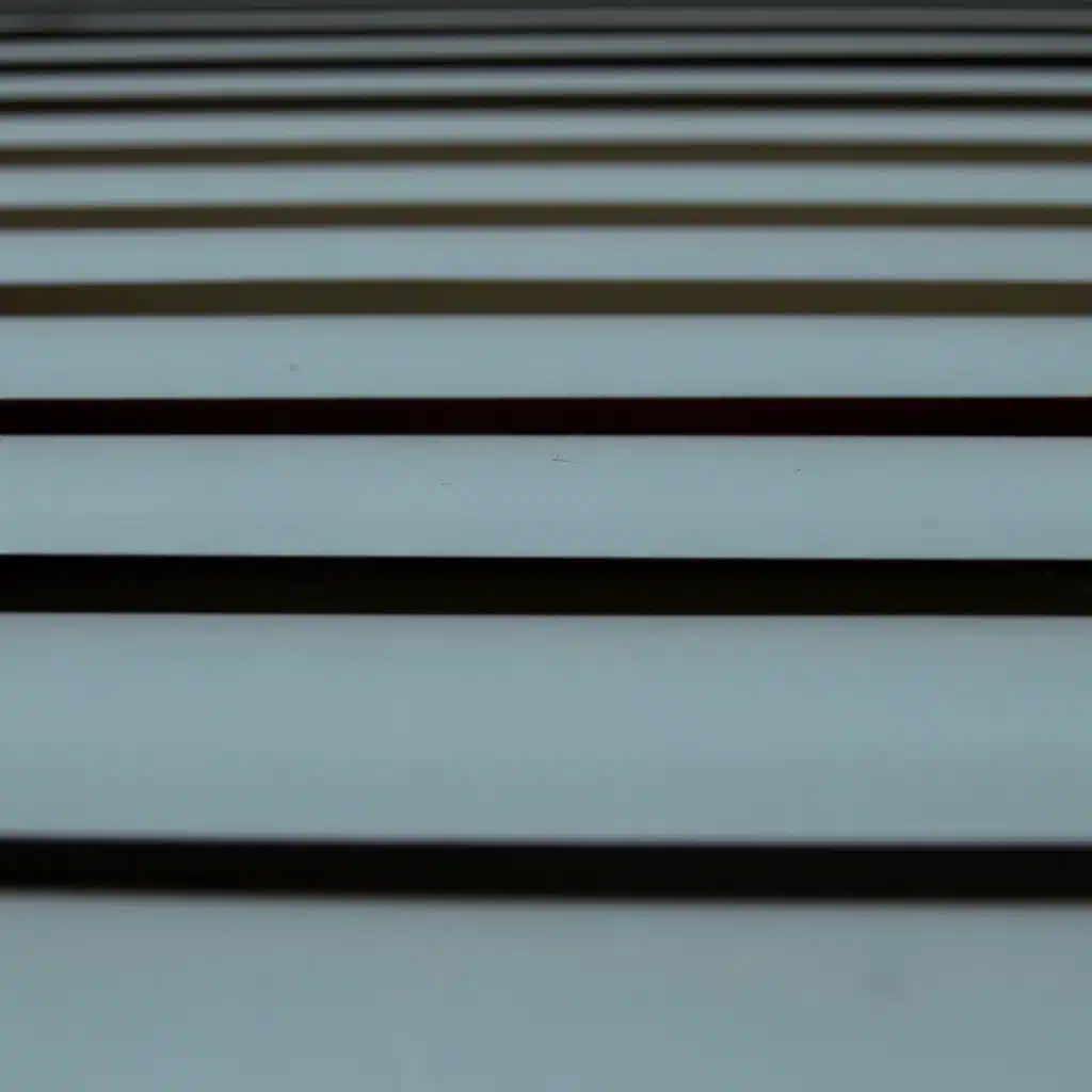 ESSENTIAL parallels 001