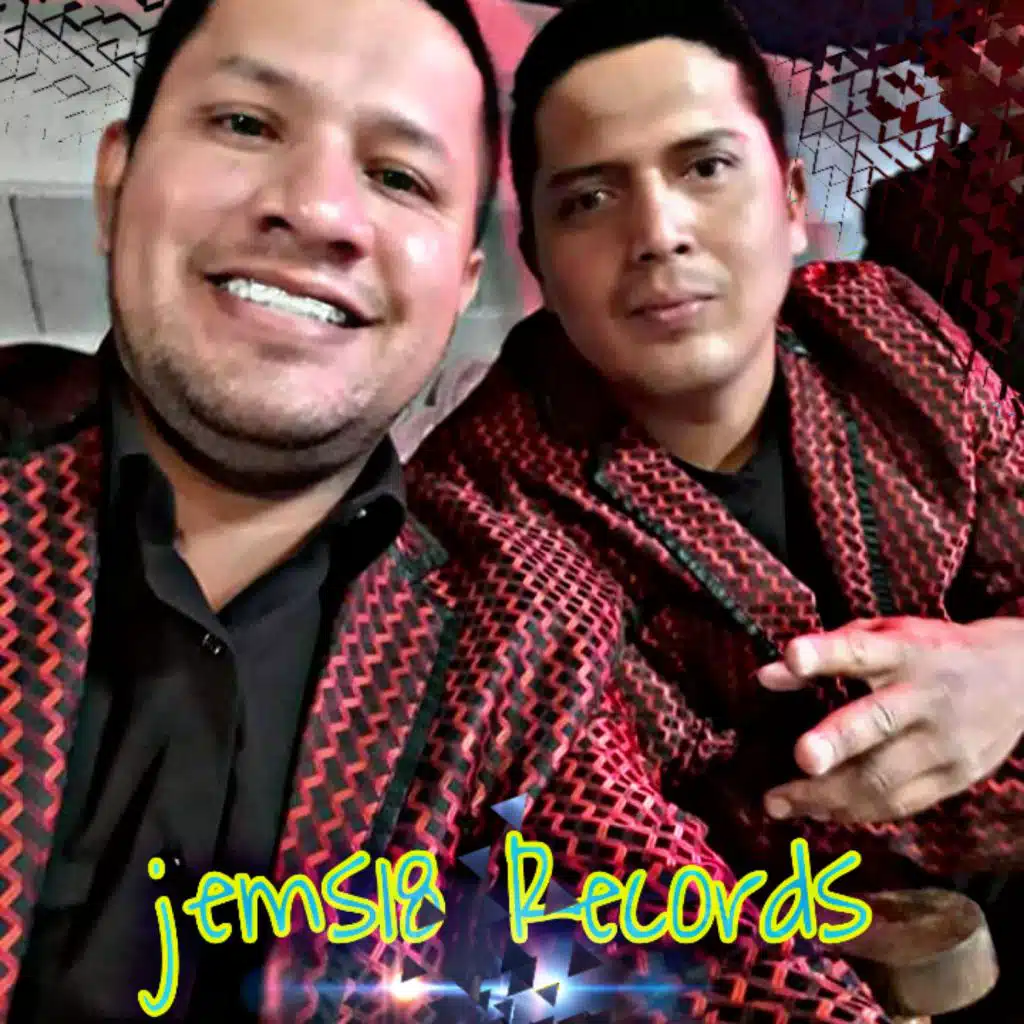 Juan Ramos (Arrolladores de la Sierra en Vivo Desde Navojoa Sonora) (en Vivo)