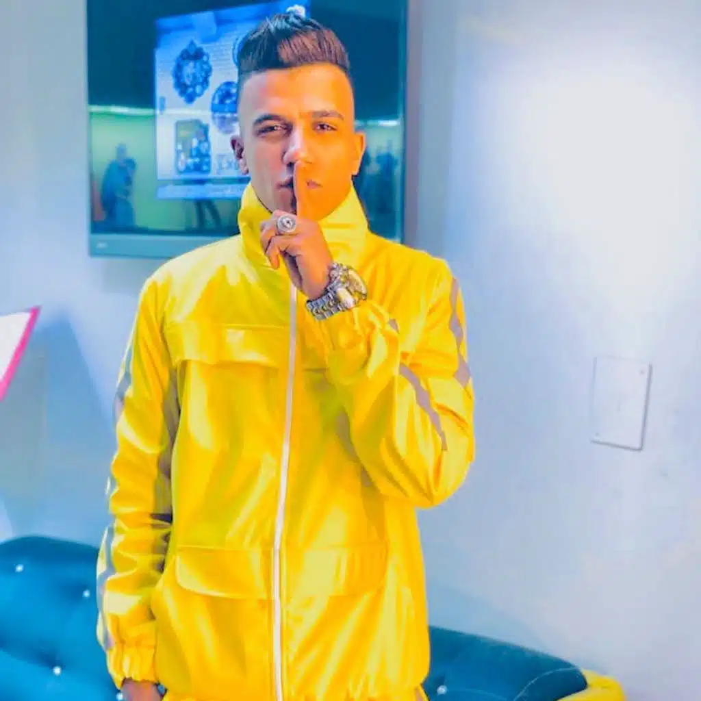 اعذرنى هبعد وغصب عنى