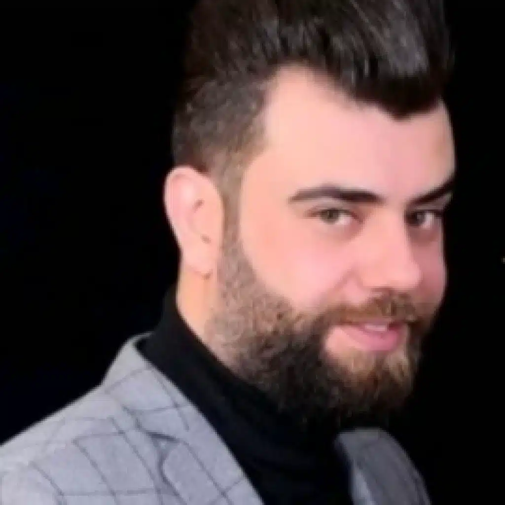 عندي صاحب بالظلام