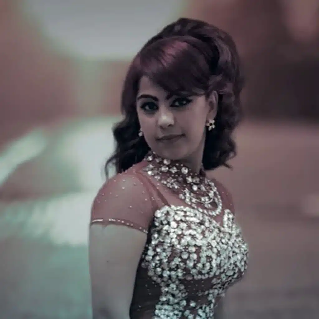 خليني ابوس الشفة